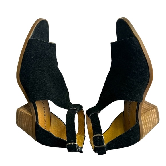 LUCKY BRAND WOMENS 8M BLACK SUEDE HEEL OPEN TOE - Picture 5 of 9